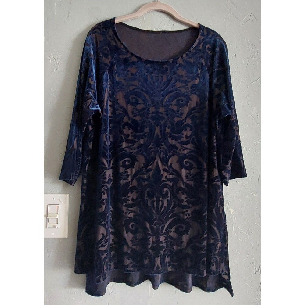 Vintage Blouse  Women's L, 19 Inch Of Armp To Armp, Terciopelo Desgastado.